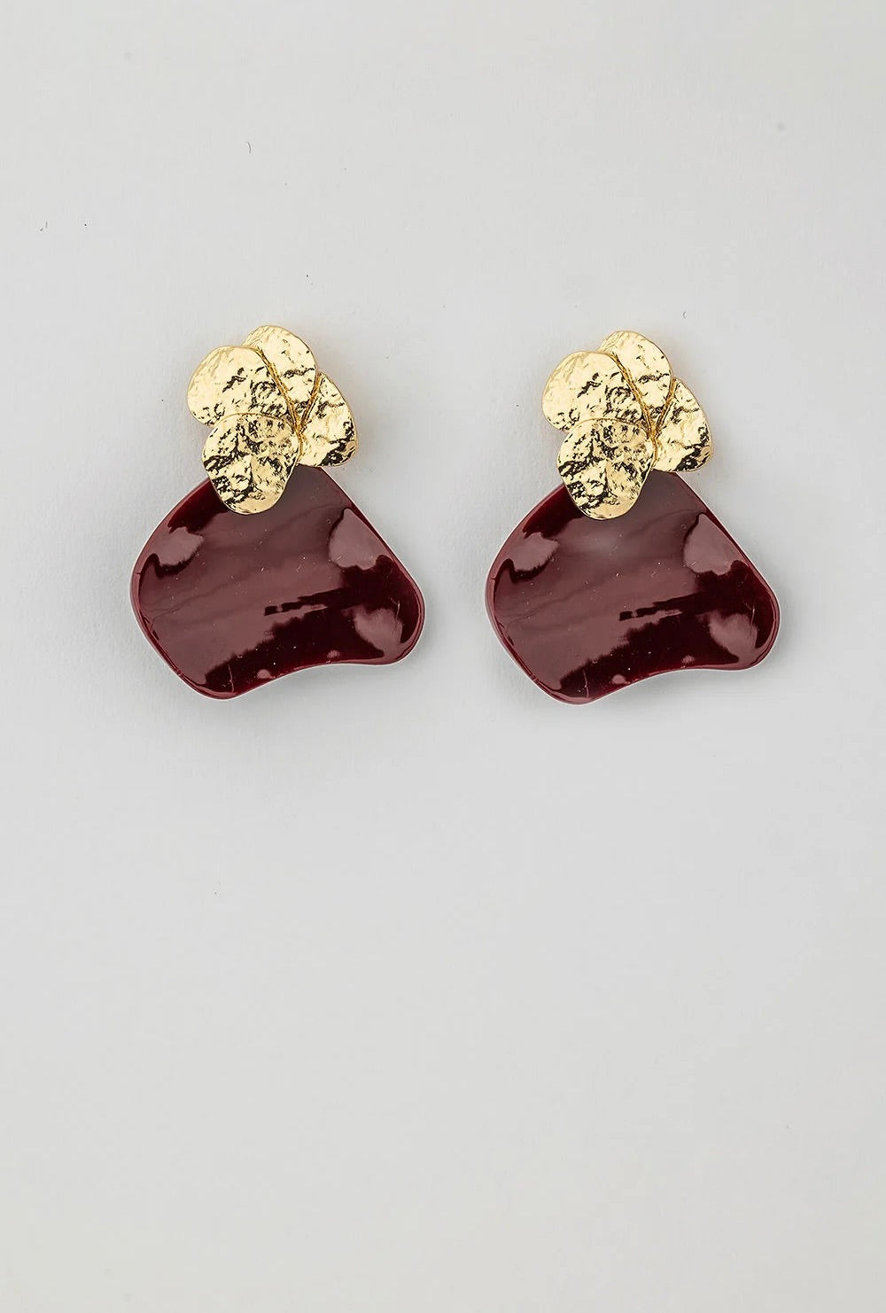 Bow 19 Violet Earrings Burgundy
