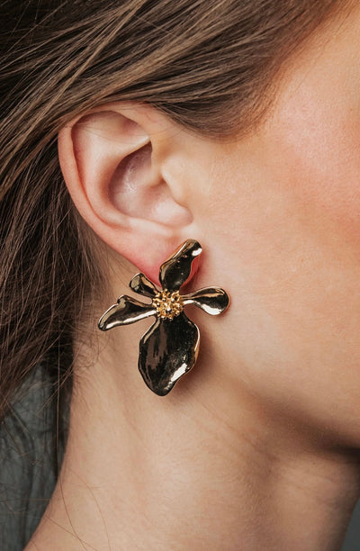 Bow 19 Flower Gold Earrings