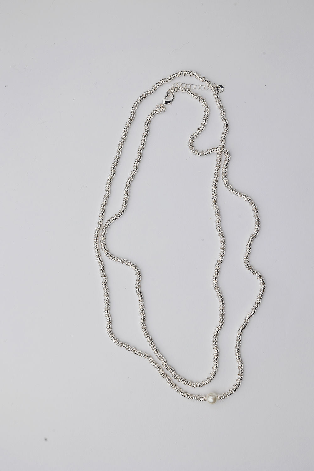 Bow19 Glow Long Neclace Silver