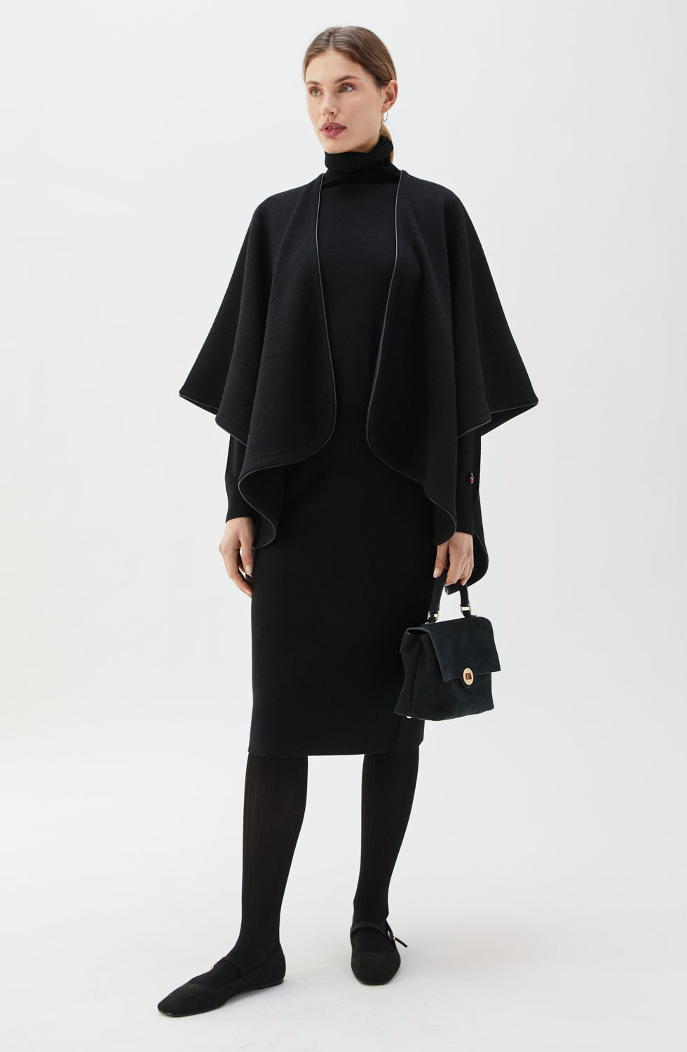 Busnel Mio Piped Poncho Black