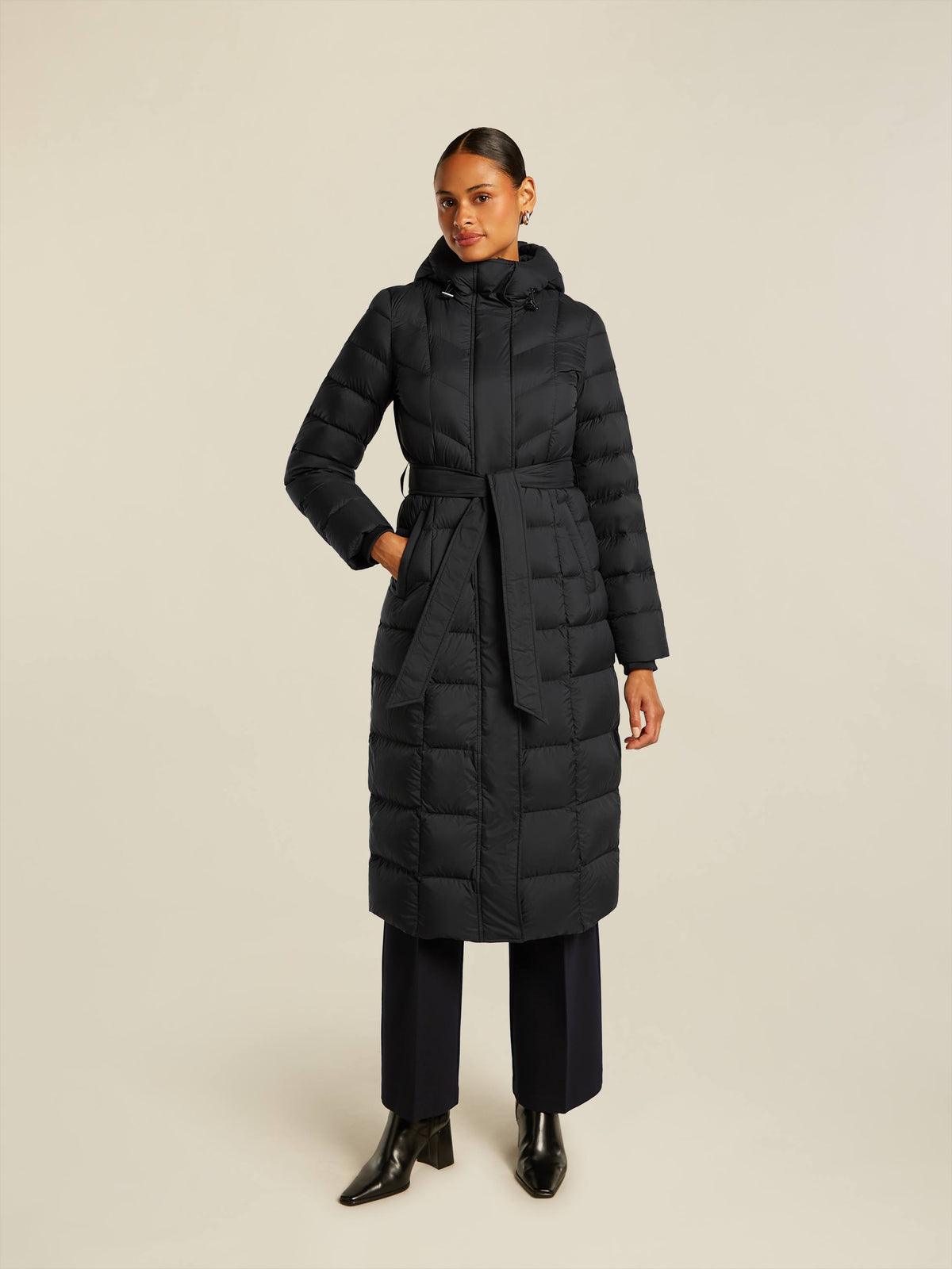 Beaumont Valentina Long Coat black