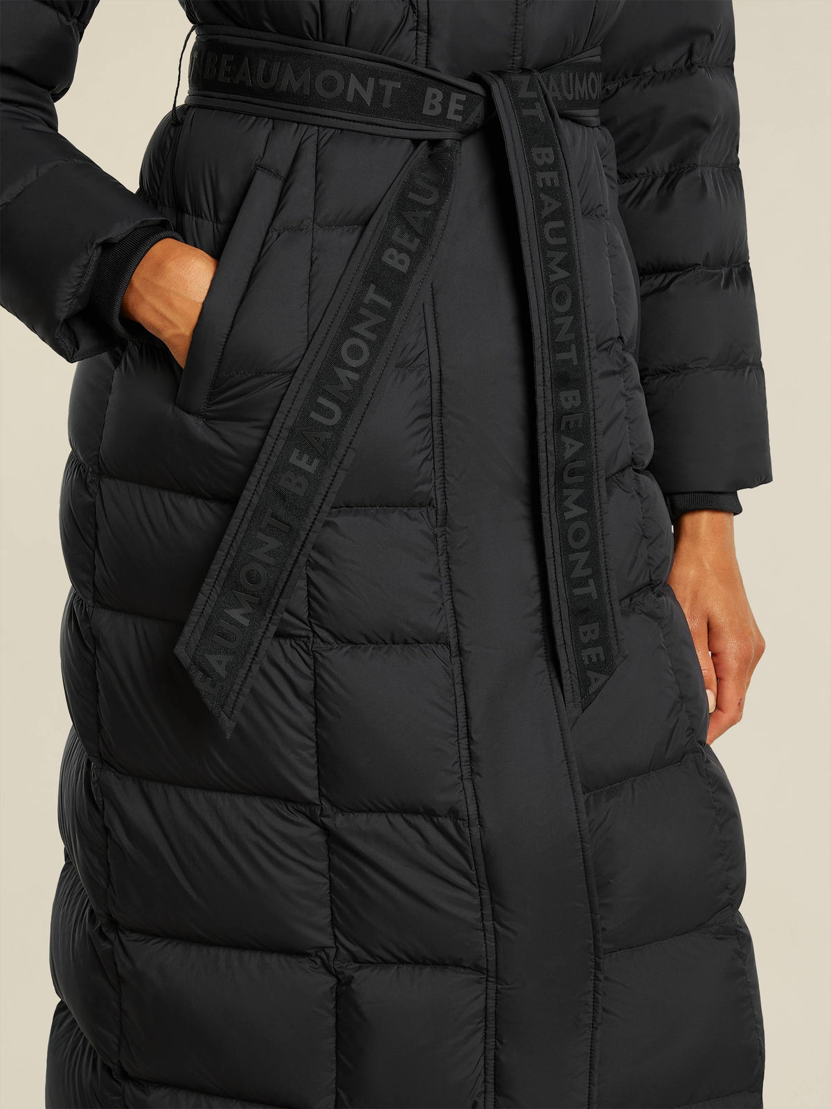 Beaumont Valentina Long Coat black