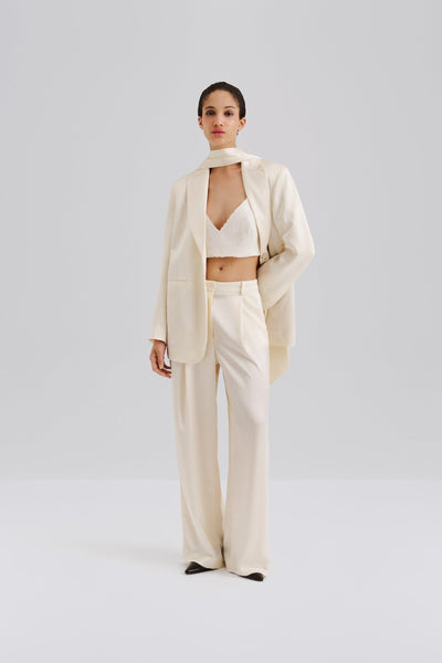 Malina Liv Satin Blazer