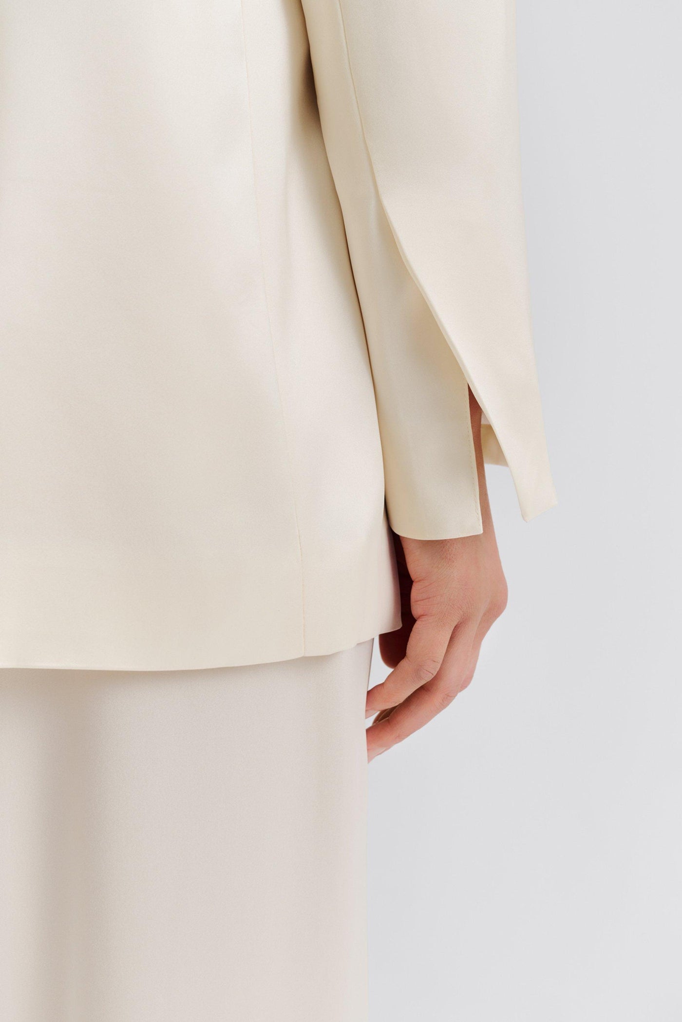 Malina Liv Satin Blazer
