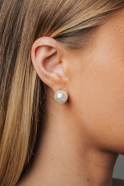 Bow 19 Bead Pearl Studs