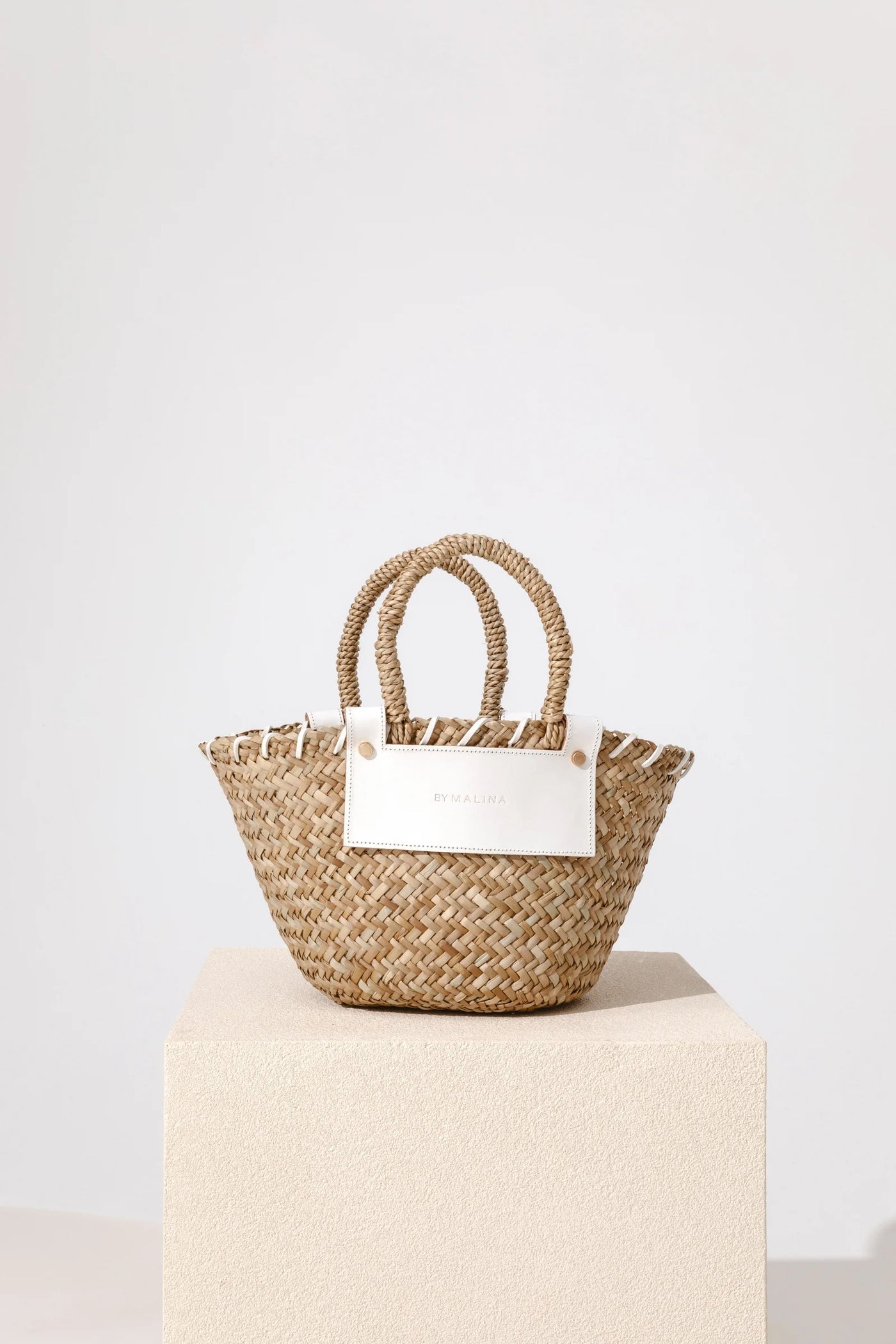 Malina Niki Straw Bag White