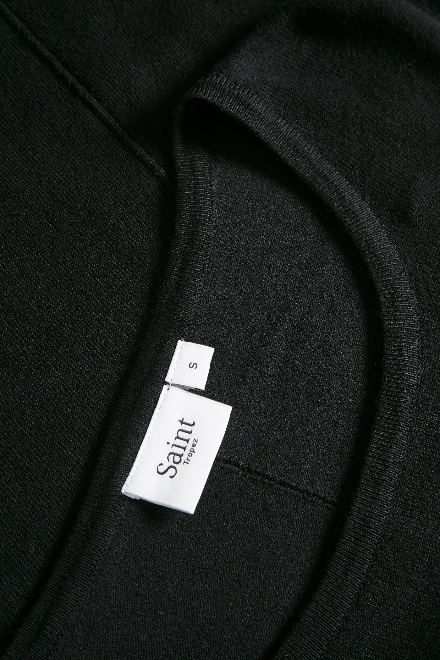 Saint Tropez Milan R-Neck Pullover black