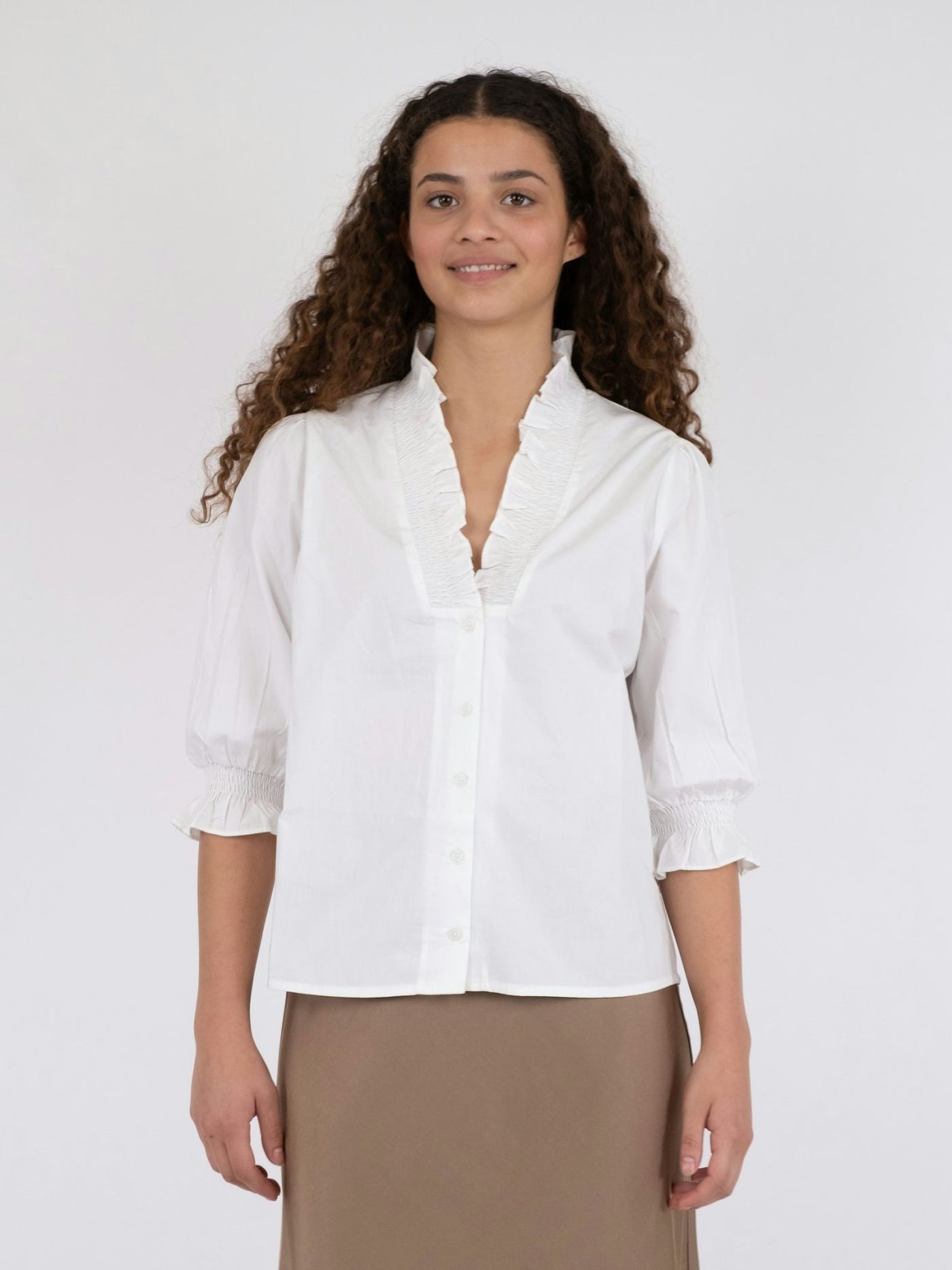 Neo Noir Briony Poplin Blouse white