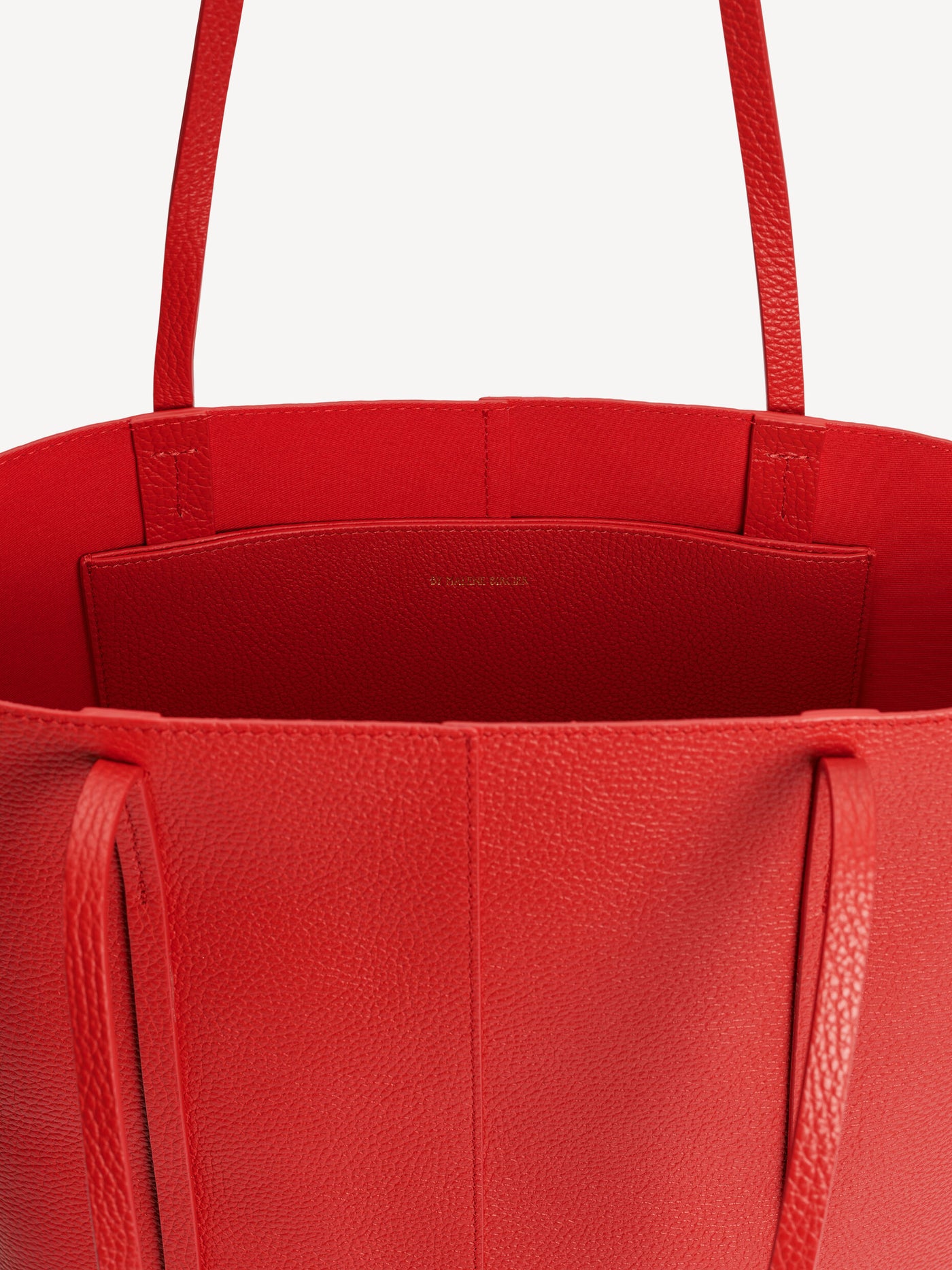 By Malene Birger Abilso Nahkalaukku Chili Red